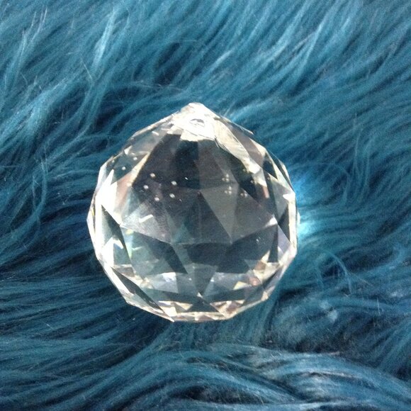 100% Lead Crystal Ball Prism, 7.5" Diameter, Feng Shui, Rainbow, Good Luck Vibes - Picture 2 of 3
